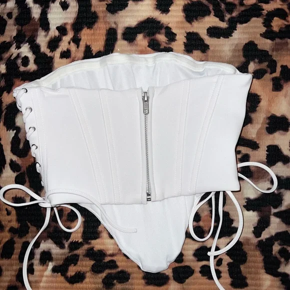 IAMGIA CYNDI CORSET TOP - Picture 2 of 3